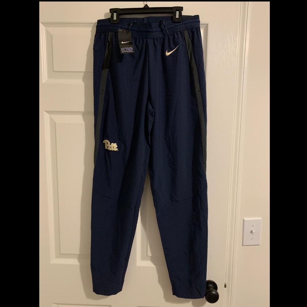 Pitt Joggers NWT